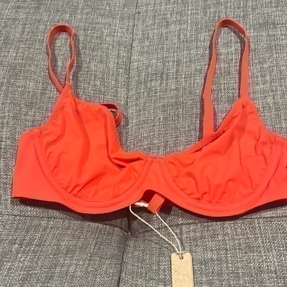 SKIMS Other - Skims Jelly Sheer UnderwireScoop Bra